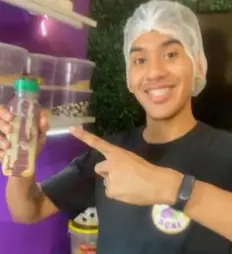 Cliente mostrando batida